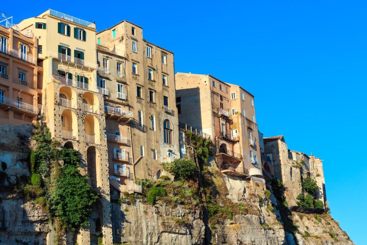 B&B The Sun - Family Rooms Tropea Exteriör bild